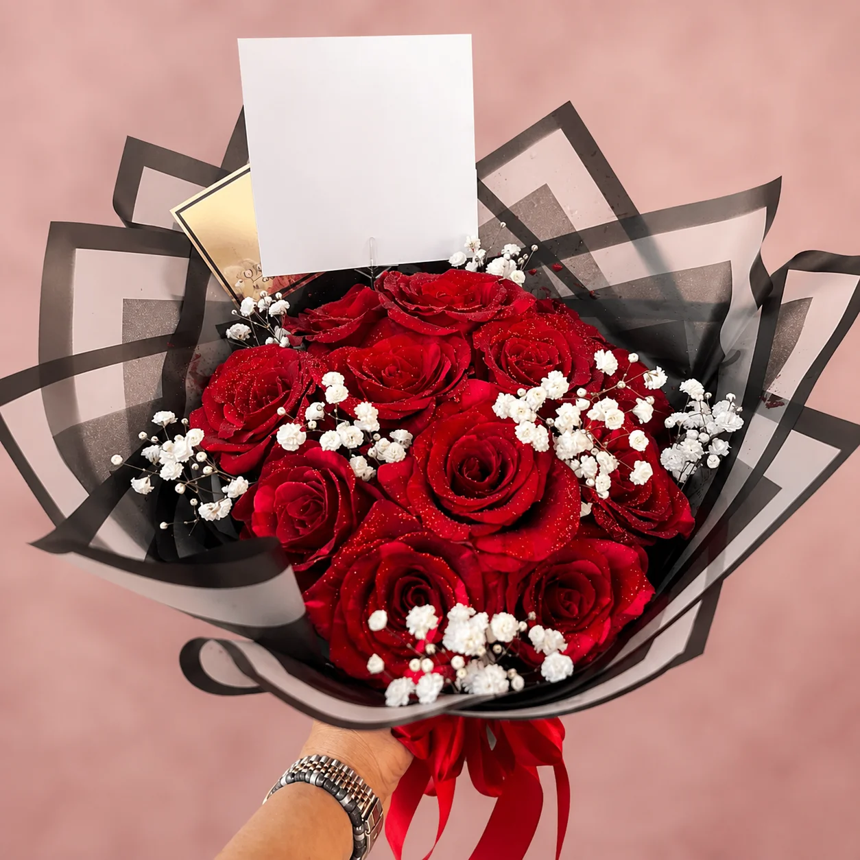 Ramo Clásico de 12 Rosas - Floristería Floripondio Cartagena
