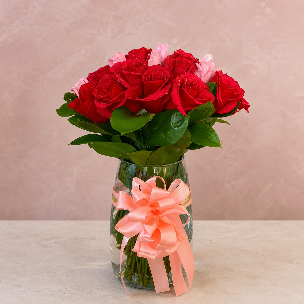 Jarrón Rojo Enamorado - Floristería Floripondio Cartagena