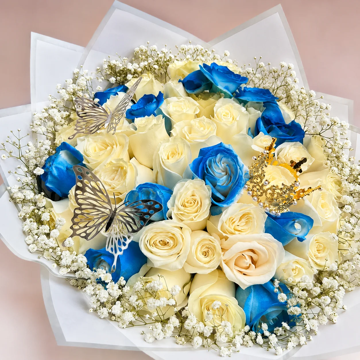 Ramo Azul Mariposas y Corona - Floristería Floripondio Cartagena